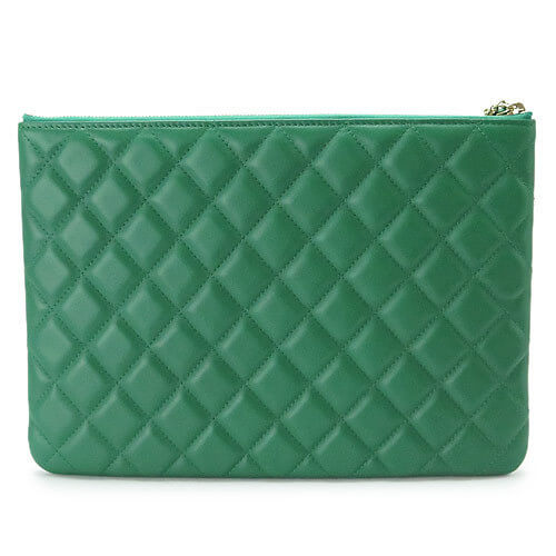 シャネルバッグコピー クラッチバッグ レザー A82415 LAMB GREEN/GD