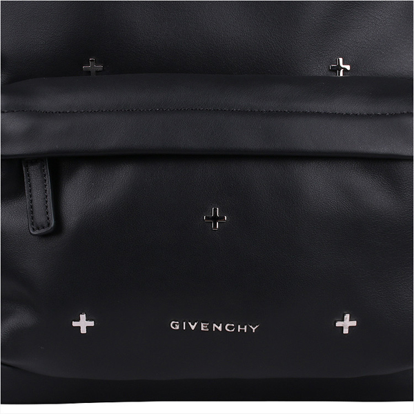 ジバンシィ バッグクロススタッド スモール レザーバックパック GIVENCHY 2017AW