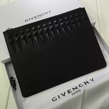 ジバンシィスーパーコピー GIVENCHY クラッチバッグ 06351655007 シルバースタ...