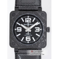 ベル＆ロス スーパーコピーBell＆Ross BR01-92 CARBON FIBER カーボン...