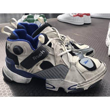 VETEMENTS X Reebok メンズ スニーカー ヴェトモン リーボック ポンプフューリー 偽物 VETEMENTSスニーカー