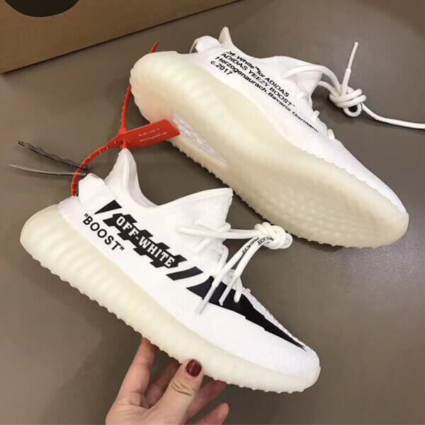 オフホワイト コピー OFF-WHITE アディダス YEEZY BOOST スニーカー