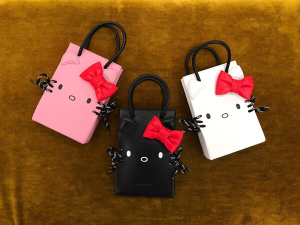 人気新作 バレンシアガコピー Phone Holder Hello Kitty 電話ホルダー 6190431CBP31000