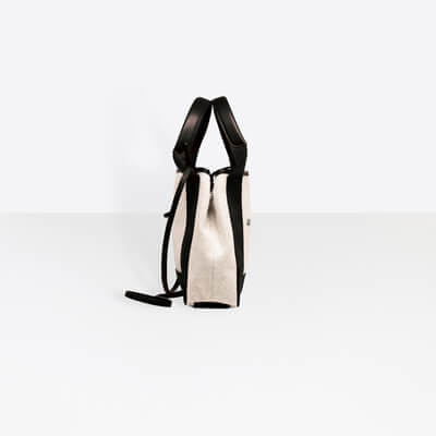 2025最新バレンシアガ バッグ 安い スーパーコピー ネイビー カバ XS 2WAYバッグ NATURAL / BLACK (52013965)
