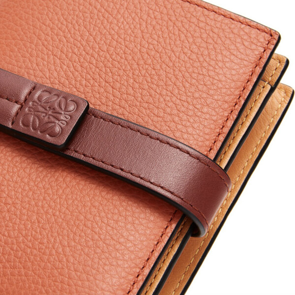 2020SSロエベ ミニ財布 偽物 コンパクト ジップ ウォレット COMPACT ZIP WALLET 124.12.Z443