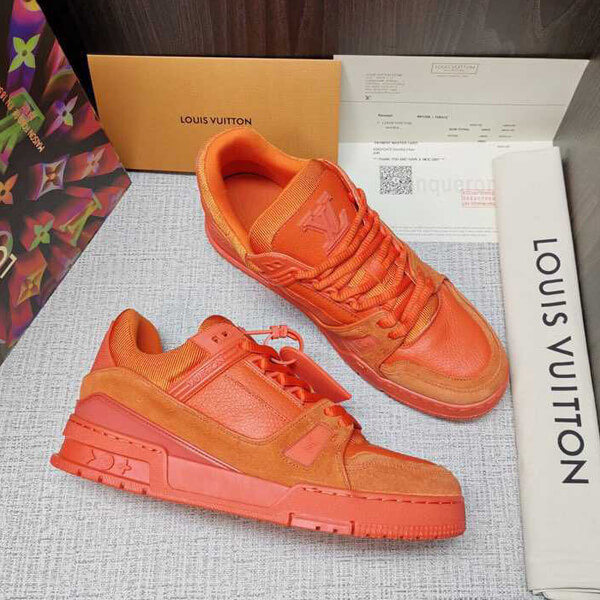 ルイヴィトン スニーカー コピー ヴァージルアブロー Trainers Orange Virgil Abloh シカゴ現代美術館