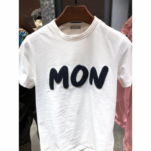 大人気 MONCLER モンクレール 偽物 Tシャツ メンズ 0918C728108390T034 半袖クルーネックメンズTシャツ