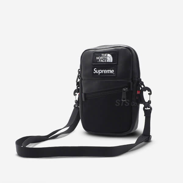  シュプリーム  ボディバッグ 偽物   シュプリーム The North Face Leather Shoulder Bag