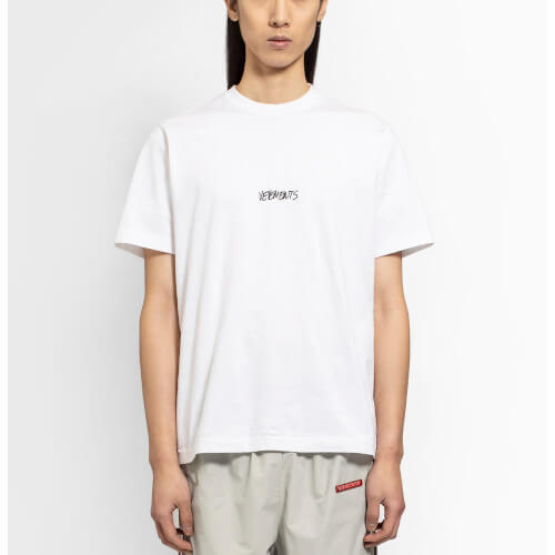  ヴェトモン tシャツ 偽物 VETEMENTS JEANSロゴ Tシャツ