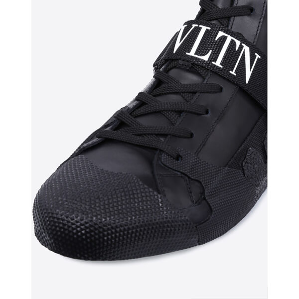 ＊＊VLTN ヴァレンティノ ハイカット スニーカー コピー