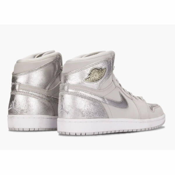 ナイキ エアージョーダン スニーカー コピー ナイキ Air Jordan 1 Retro Hi Silver '25th Anniversary' 2010