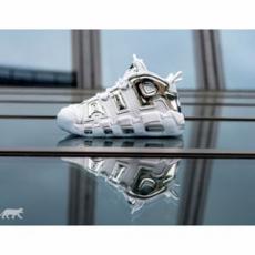 限定SALE★ナイキ スニーカー コピー 大人気SNEAKER★AIR More Uptempo モアアップテンポ モアテン 917593-100