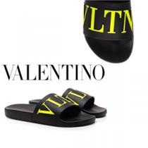 ☆20SS・未入荷カラー☆ヴァレンティノ サンダル コピー VLTN FLUO ラバーサンダル UY2S0873FADPP8