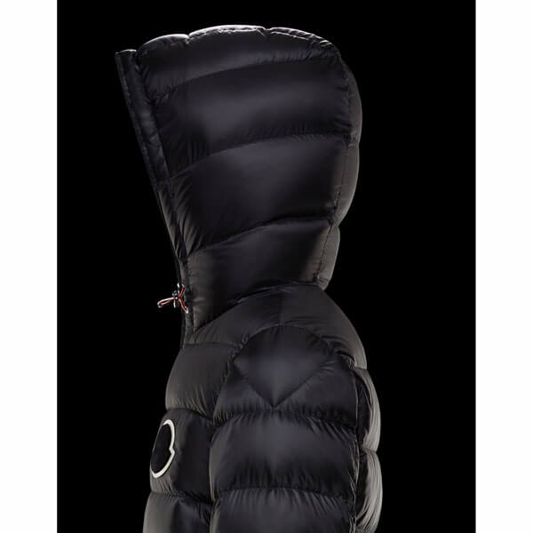 モンクレール 偽物 ダウン 累積売上総額第１位【MONCLER★20/21秋冬】SASSIERE_BLACK 0911A20500C0571999