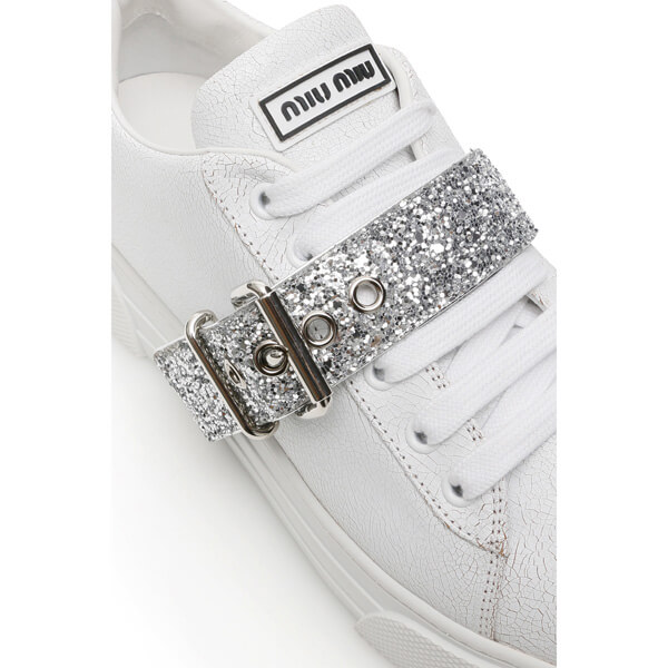 ミュウミュウ スニーカー コピー 厚底 sneaker with glitter strap タンにラバーロゴ