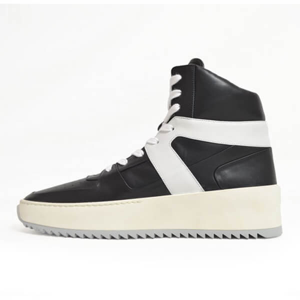 【Fear of God】スーパーコピーBASKETBALL SNEAKER イタリアPOP-UP限定