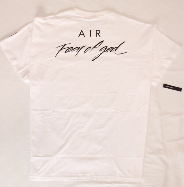 トリプルコラボ激レア! FEAR OF GOD x ナイキ スーパーコピー Air Fear of God Tee