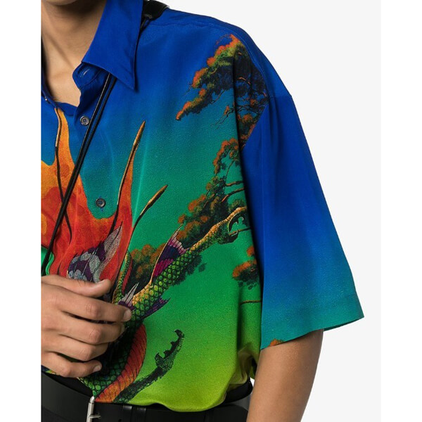  ヴァレンティノ Tシャツ コピー  DRAGON AT DAWN PRINT SHORT-SLEEVED SHIRTTV0AA77165S84M