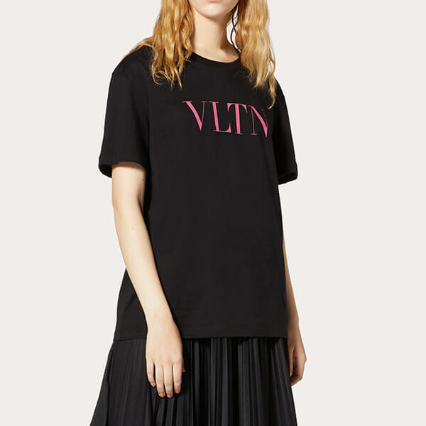 ◆VLTN ヴァレンティノ ロゴTシャツ コピー 2色 プリント TB3MG07D3V645F