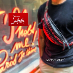 20AW クリスチャン ルブタン コピー 新作★ルブタン★ディオール louboutin Parisnyc Bag 黒 ☆ クロスボディ☆ 3205109M816