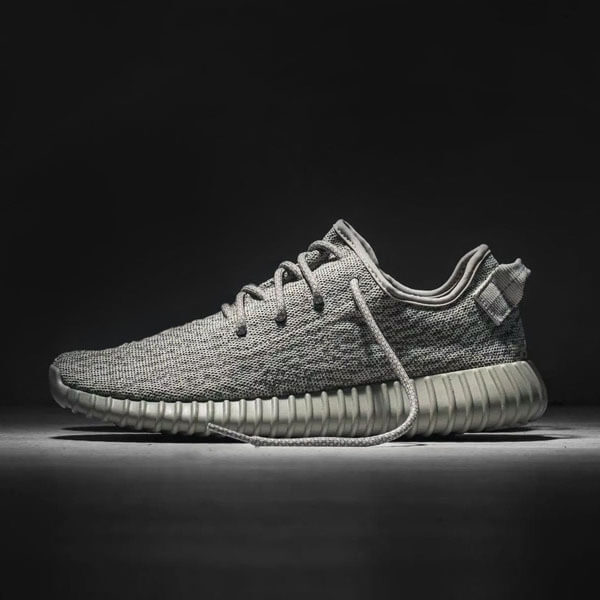 入手困難Kanye West コラボ アディダス Yeezy コピー Boost 350 V2 Turtle Dove AQ2660