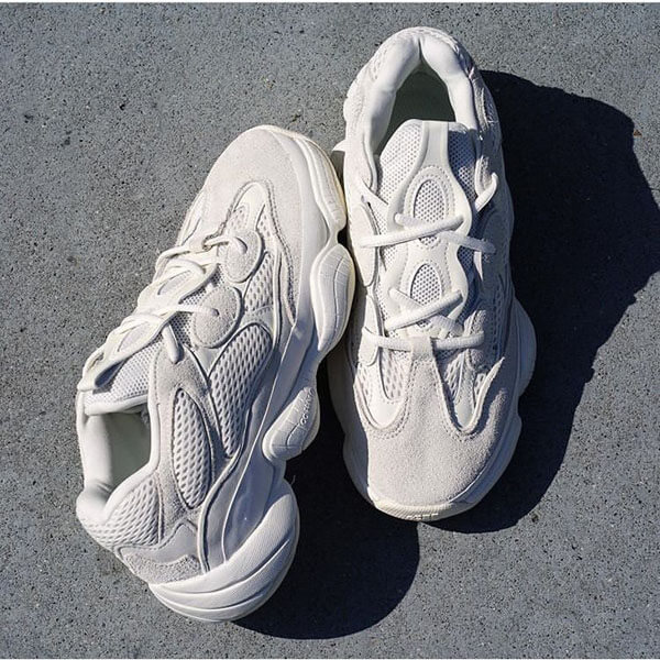 yeezy コピー 入手困難激レア!アディダス Boost 500 Bone White イージーブースト