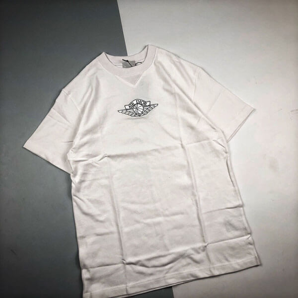 ナイキ ディオール コラボ偽物 tシャツ ディオール ＆ Air Jordan 2021ss