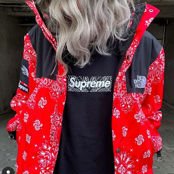 シュプリームボックスロゴパーカー偽物 シュプリーム バンダナBandana Box Logo Bogo