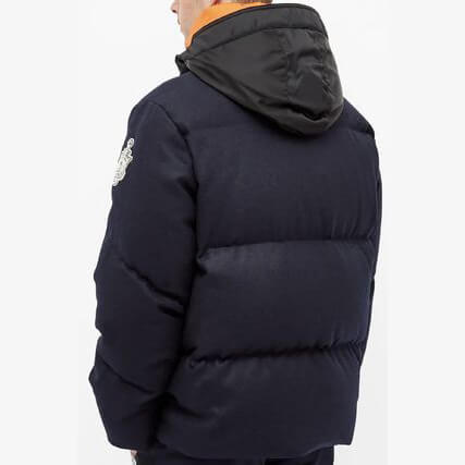 MONCLER x アウター・ジャケット 偽物JW ANDERSON STONOR 1A51600A0171742