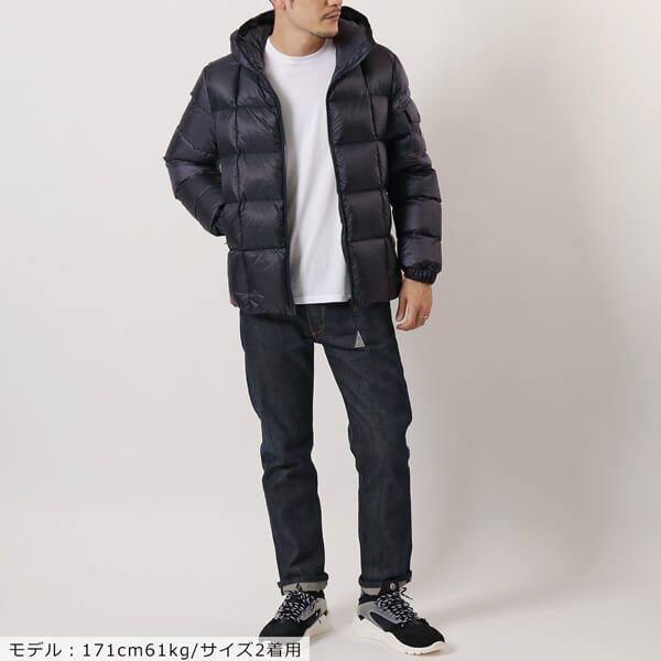 MONCLER ダウンジャケットコピー CHARBONNEL 1A21000 C0609