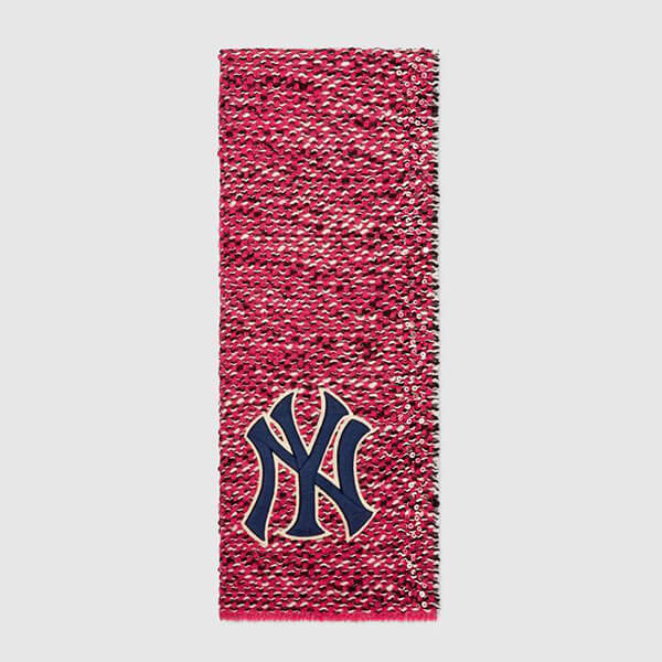 新作グッチ☆ グッチ Scarf with NY Yankees patch マフラー 偽物 543299 3GB61 5660