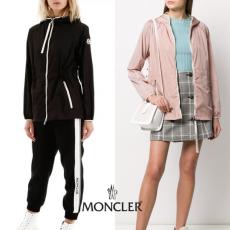 ★モンクレール 新作 コート【MONCLER】EAU ★ナイロンフードジャケット♪ コピー 0931A74200C0455510