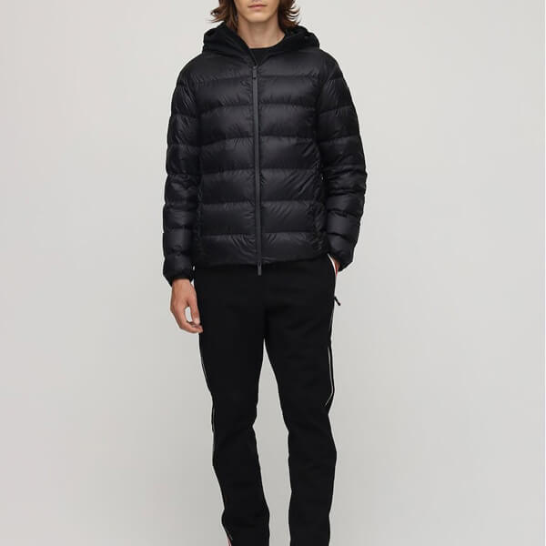 モンクレール 新作 ダウン 特別価格！21SS☆MONCLER☆ダウンジャケット PROVINS 偽物 0911A12300532