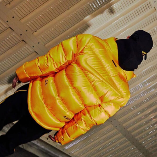 限定コラボ入手困難 激レア!Drake×ナイキ“NOCTA”Puffer Jacket