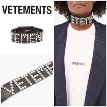 送料関税無料 [ヴェトモン] コピー   Studs logo leather choker