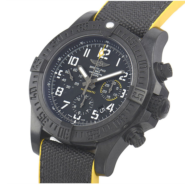 ブライトリングスーパーコピー BREITLING アベンジャー ハリケーン 12H X112B31ARX