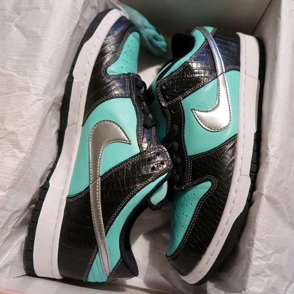 ナイキ ダンクDunk SB Low Diamond Supply Co. ティファニーコピー 304292-402