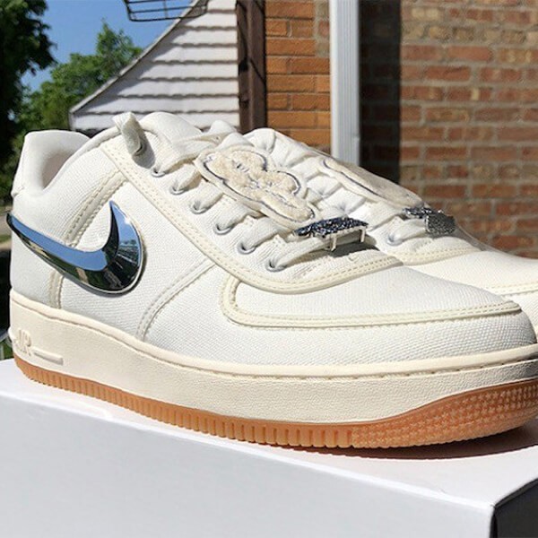 激レア コラボ TRAVIS SCOTT X ナイキ AIR FORCE 1 偽物 LOW COMPLEXCON スニーカー AF-100 AQ4211-100