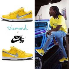 ナイキ  スニーカー 偽物 SB Dunk Low Diamond Supply Co "Canary Diamond" Yellow