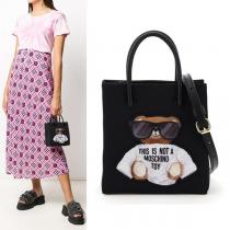 【モスキーノ】Sunglass Teddy 2WAY Mini ToteコピーブラックA7545...