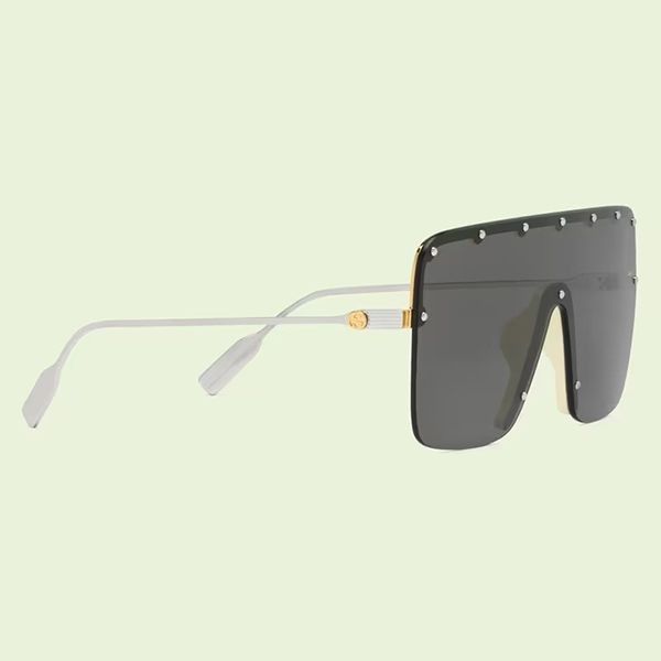 新作 グッチ Mask sunglasses スポーティ メタル ロゴ 偽物 2色705388I33308012