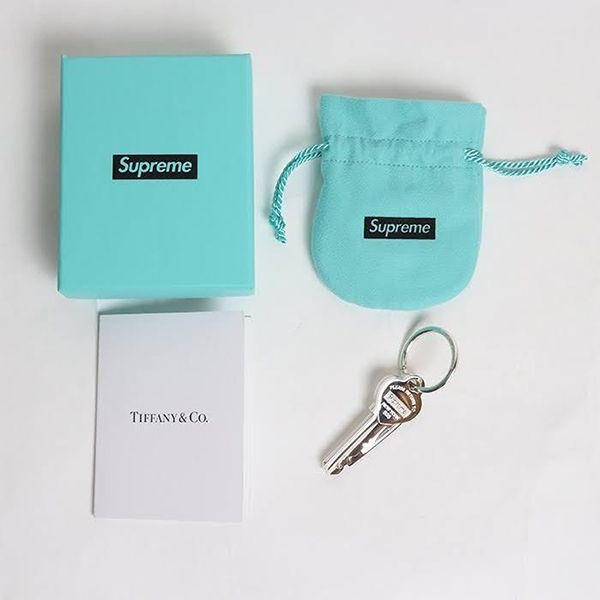 シュプリーム ティファニー キーリング偽物t8281Return to Tiffany Heart Knife Key Ring