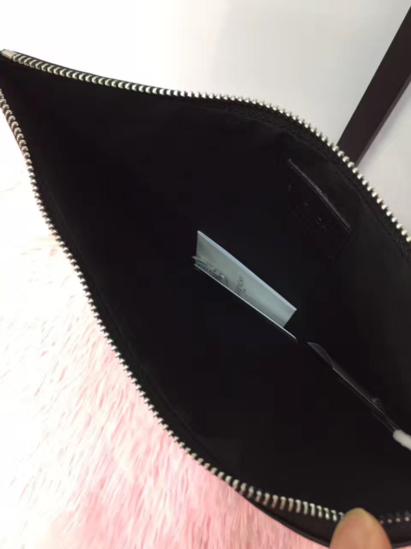 ジバンシィスーパーコピー GIVENCHY クラッチバッグ RED LOGO SMALL CLUTCH