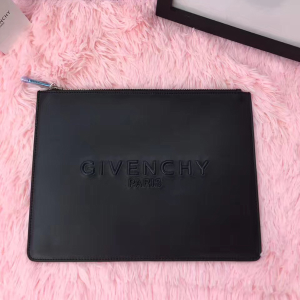 ジバンシィスーパーコピー GIVENCHY クラッチバッグ ブラック BK06072570 001 エンボスロゴ