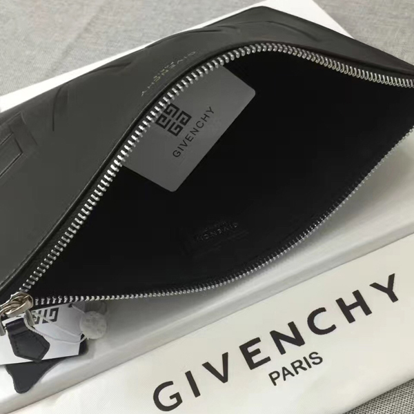 ジバンシィスーパーコピー GIVENCHY クラッチバッグ LOVE スターエンボス レザー