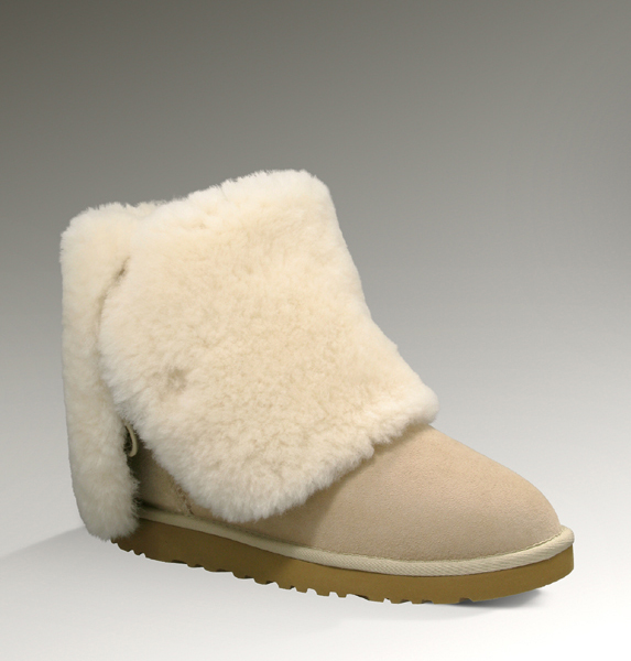 UGG コピー クラシックブーツ アグ ウィメンズ BAILEY BUTTON TRIPLET (ベイリーボタン トリプレット)