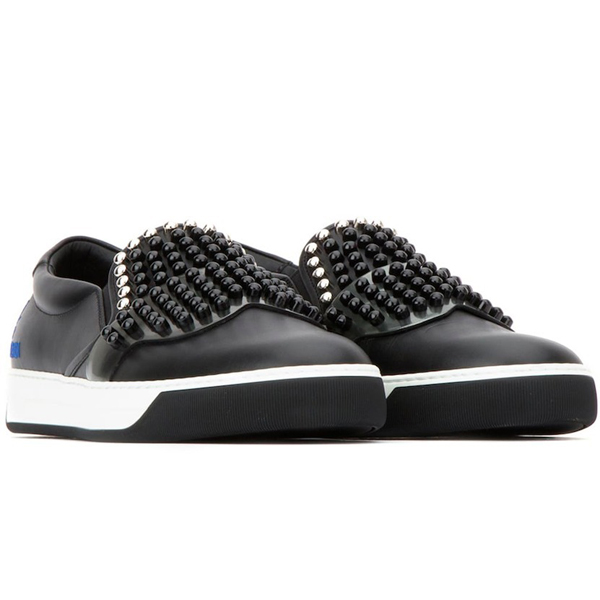 フェンディ スニーカー FE1072 KARLITO STUDDED SLIP-ON SNEAKERS フェンディ スニーカー コピー