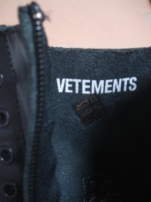 VETEMENTS x Dr.Martens ヴェトモン ブーツ コピー コラボ サイドジッパーBoots ブーツ