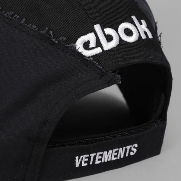 VETEMENTS(ヴェトモン キャップ コピー) Reebok Deutschland キャップ