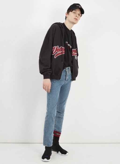 ヴェトモン パーカー コピー VETEMENTS フード ロゴ パーカー フーディ